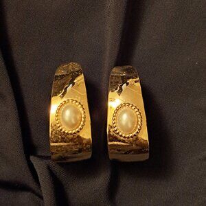 Vintage Faux Pearl Gold Tone Hoop Earrings